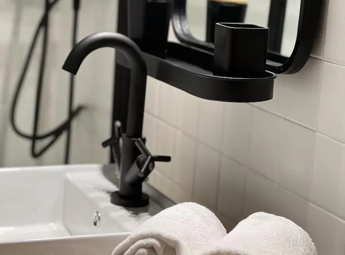 Dent Du Caiman, Hyper Centre, Parking, Vue Mont Blanc *