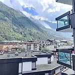 Apartment Dent Du Caiman, Hyper Centre, Parking, Vue Mont Blanc Chamonix