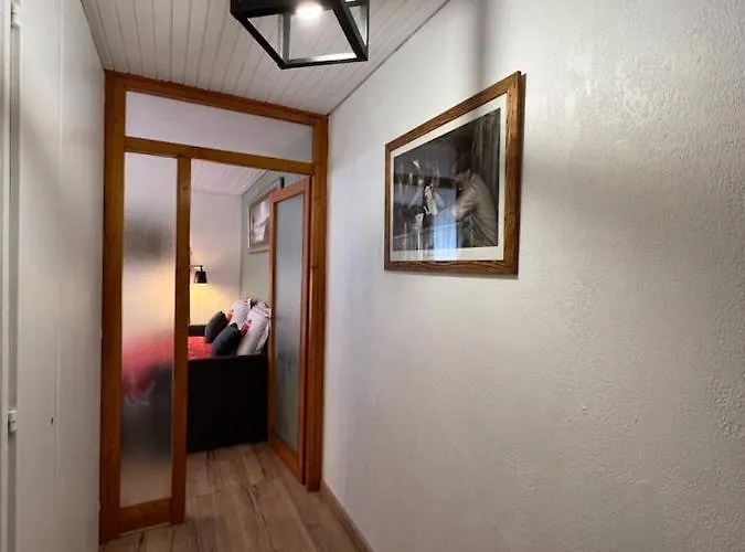 Dent Du Caiman, Hyper Centre, Parking, Vue Mont Blanc * Шамони