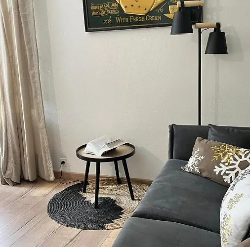 Dent Du Caiman, Hyper Centre, Parking, Vue Mont Blanc *